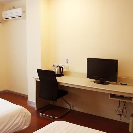 Hanting Hotel Ji'Nan Jiefang Road 2Nd Jinan Rum bild